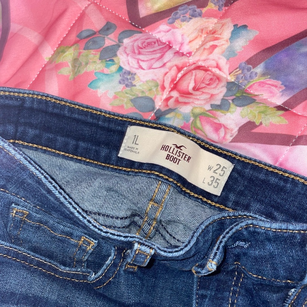 Hollister bootcut size 1 long